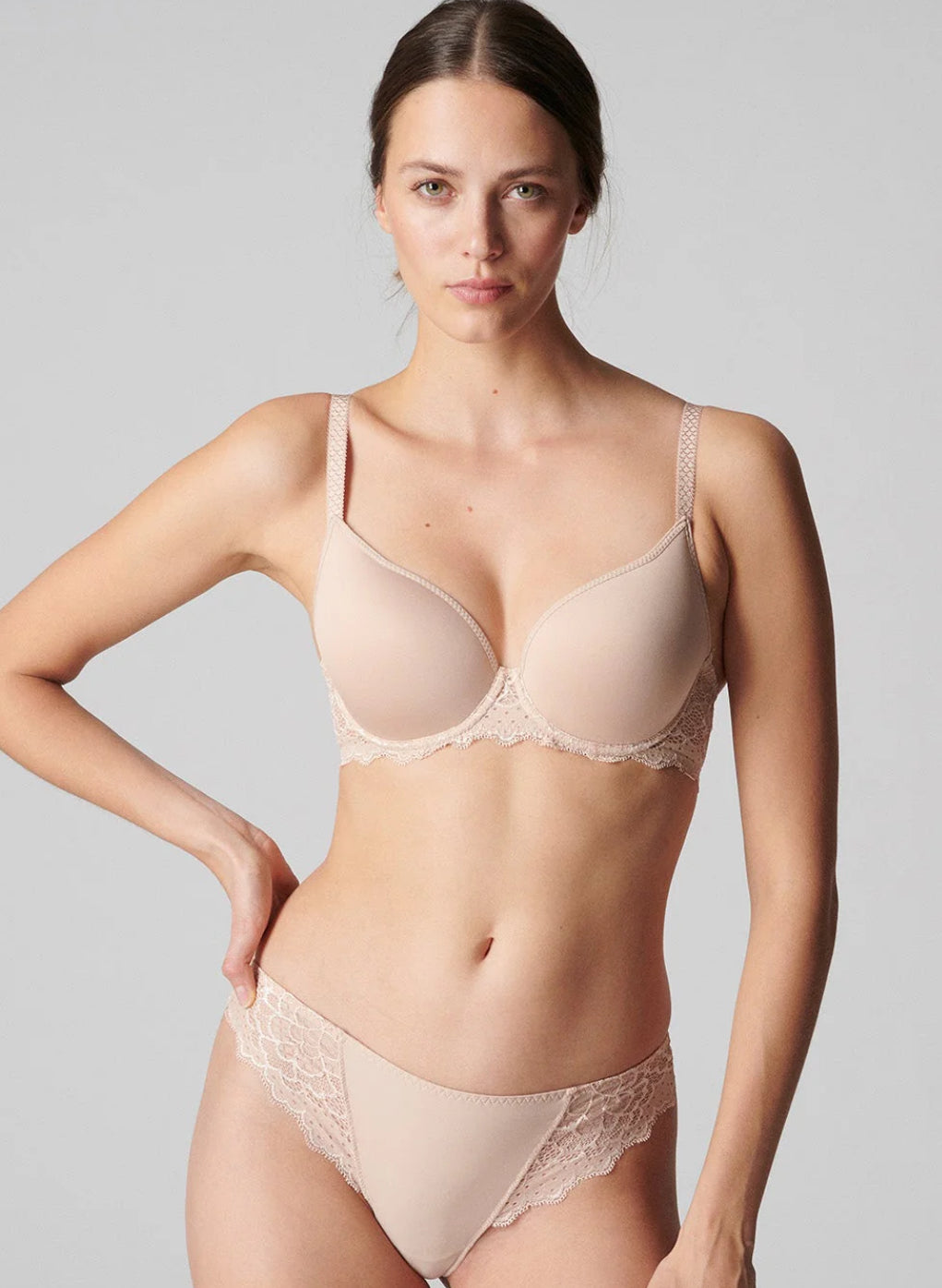 Caresse 3D Plunge Spacer Bra