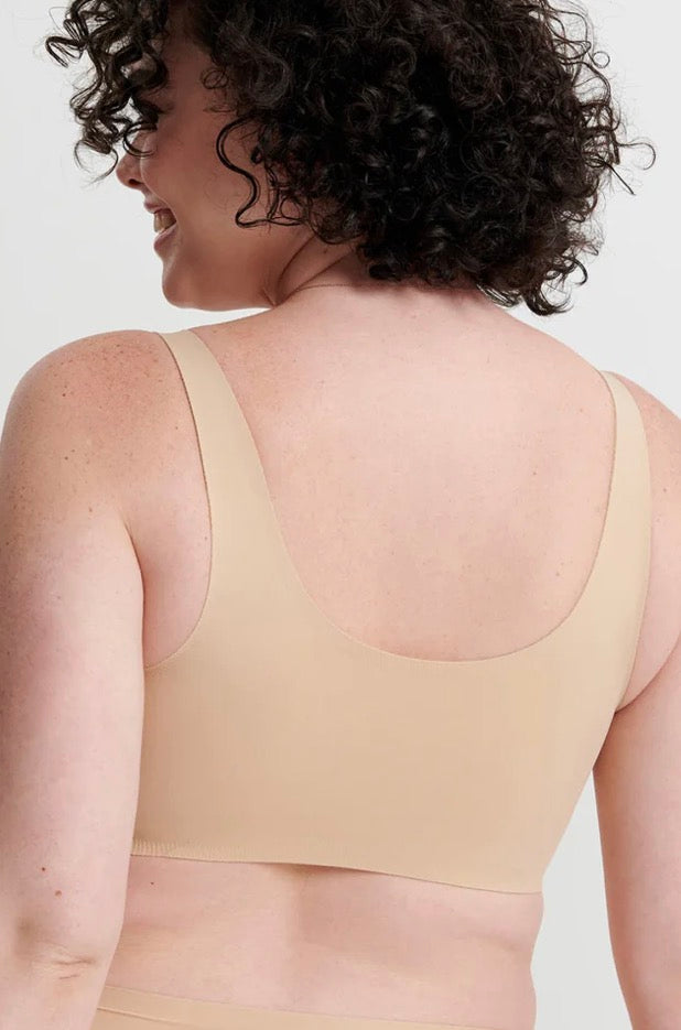 The Bobbie Scoop Bra - Sand