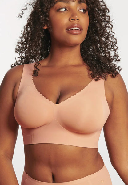 The Evelyn Bra