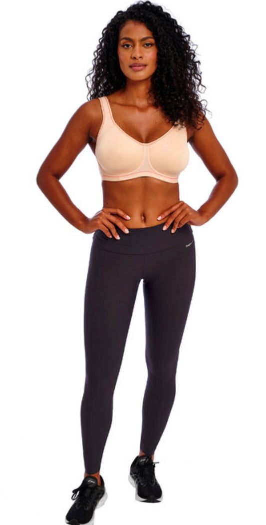 Sonic Underwire Moulded Sports Bra - Nude
