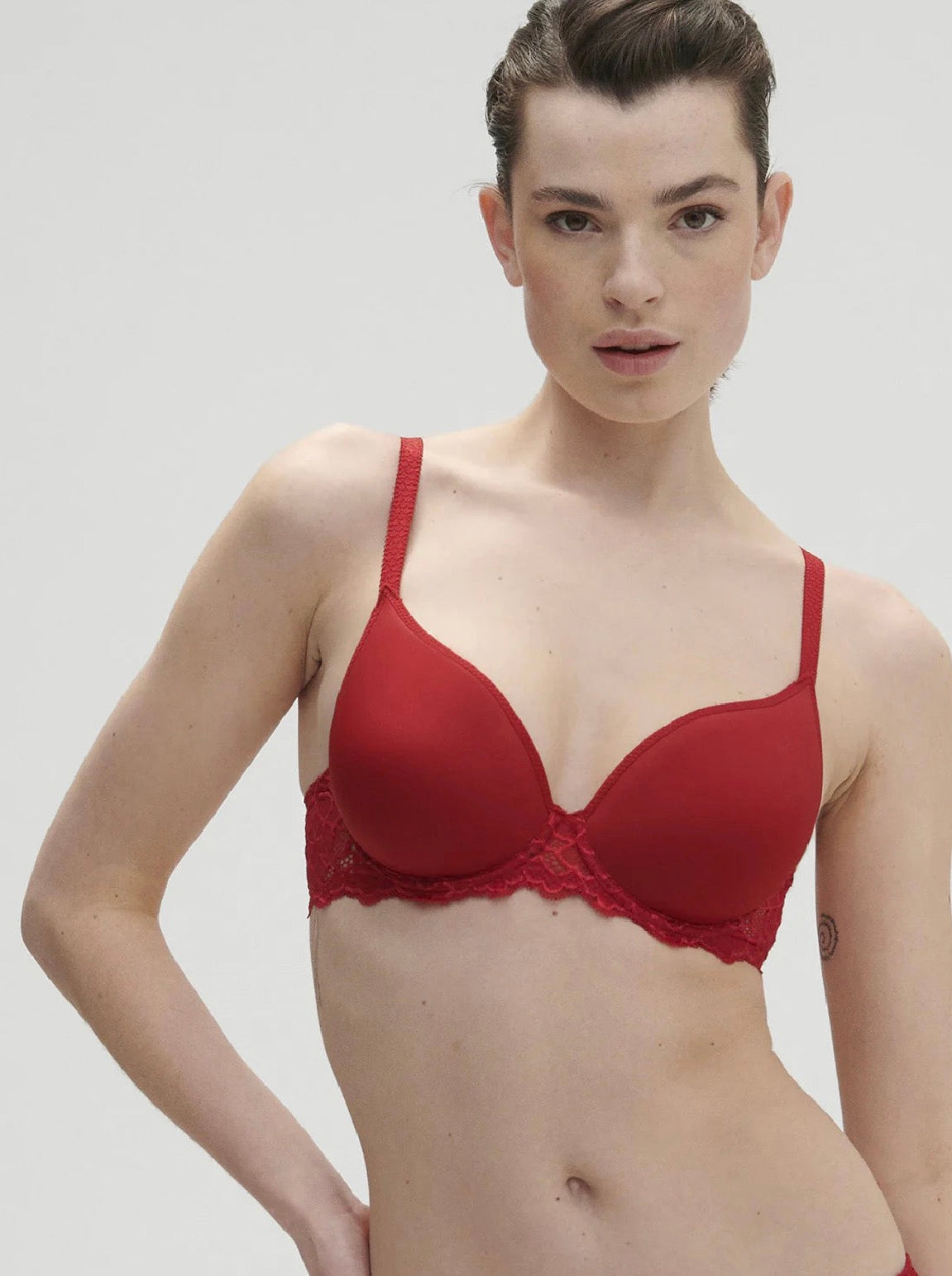 Caresse 3D Plunge Spacer Bra - Tango Red