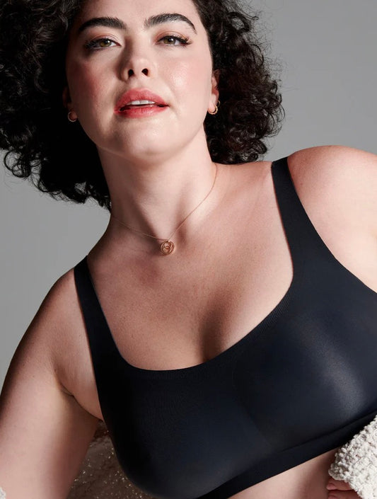The Bobbie Scoop Bra - Black