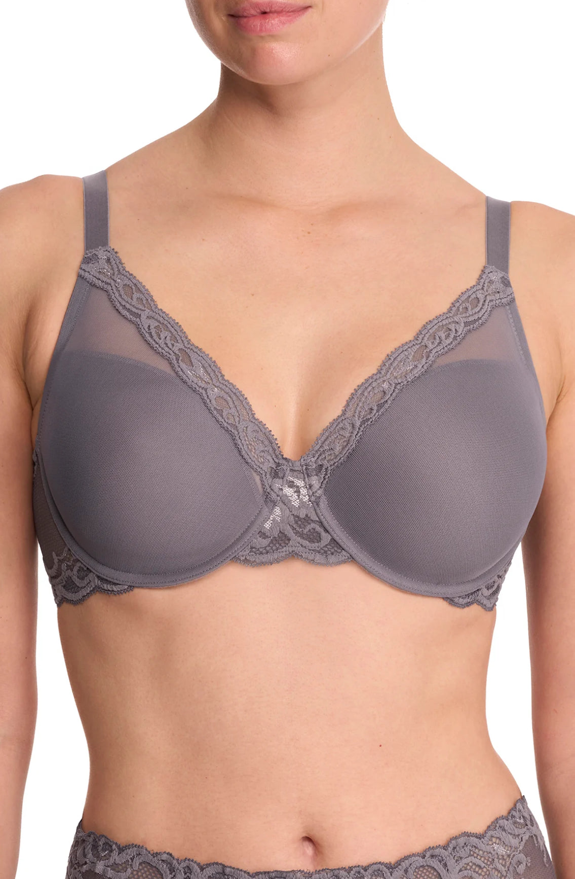 Feathers Full Figure Contour Underwire Bra